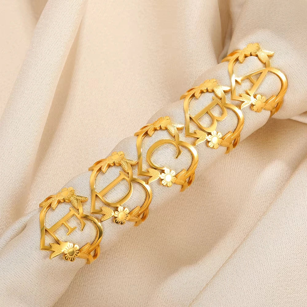 Edelstahl Initialen Buchstaben Herzringe für Frauen Mädchen Goldfarben Blumen Alphabet Ring Mode Valentinstags Schmuck Geschenk