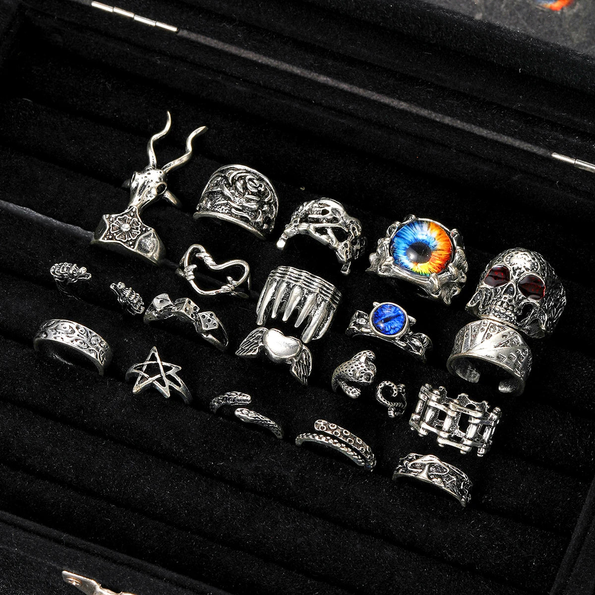 20tlg/Set Retro Punk Gothic Ringe für Frauen Männer Silber Farbe Herz Teufelsaugen Totenkopf Schlange Pentagramm Ringe Set Trendiger Schmuck Geschenk