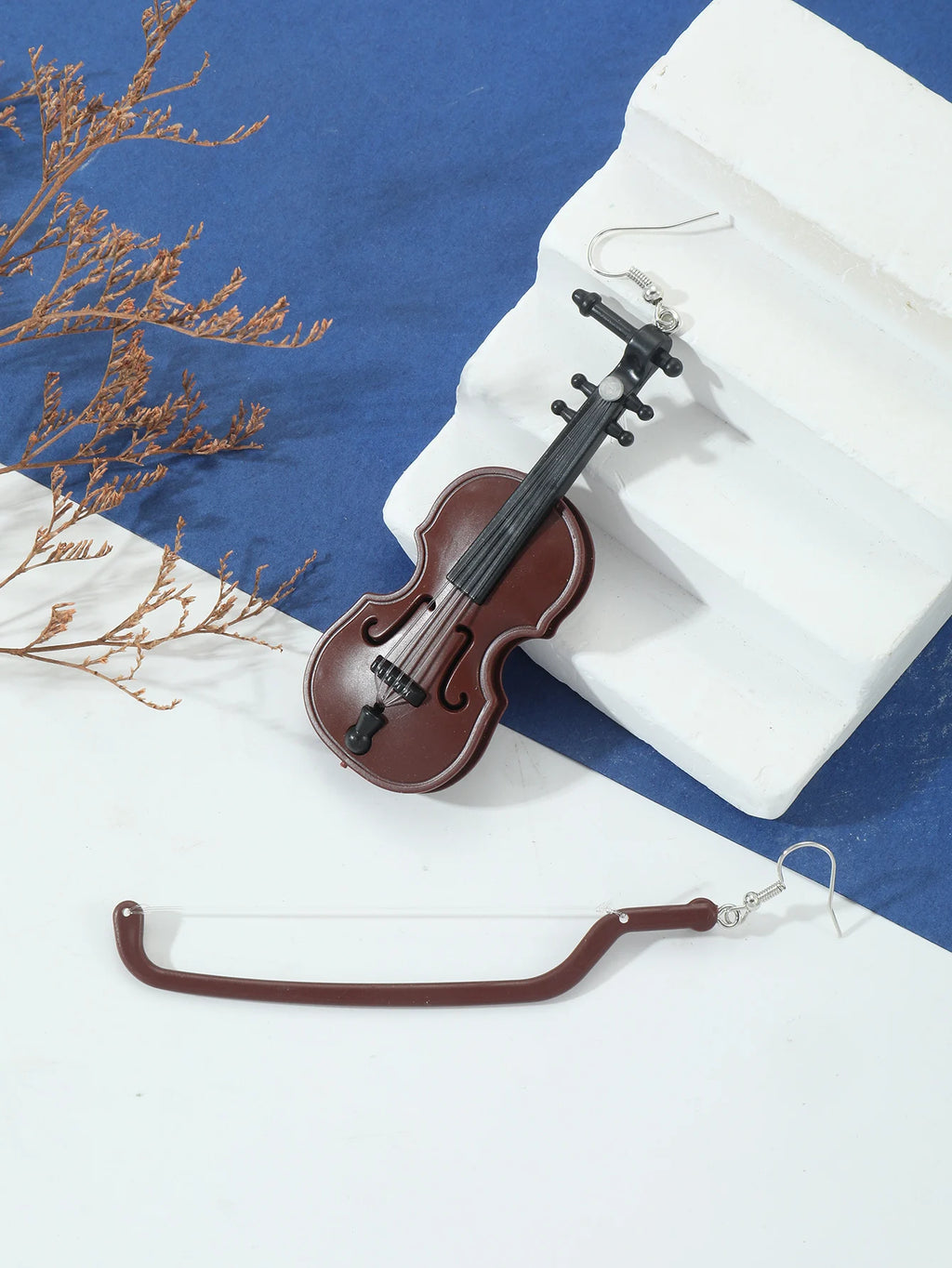 Pendientes colgantes de esmalte con forma de guitarra para mujer, aretes de moda con diamantes de imitación para equipo de música, joyería, accesorios para regalos de fiesta o banquete