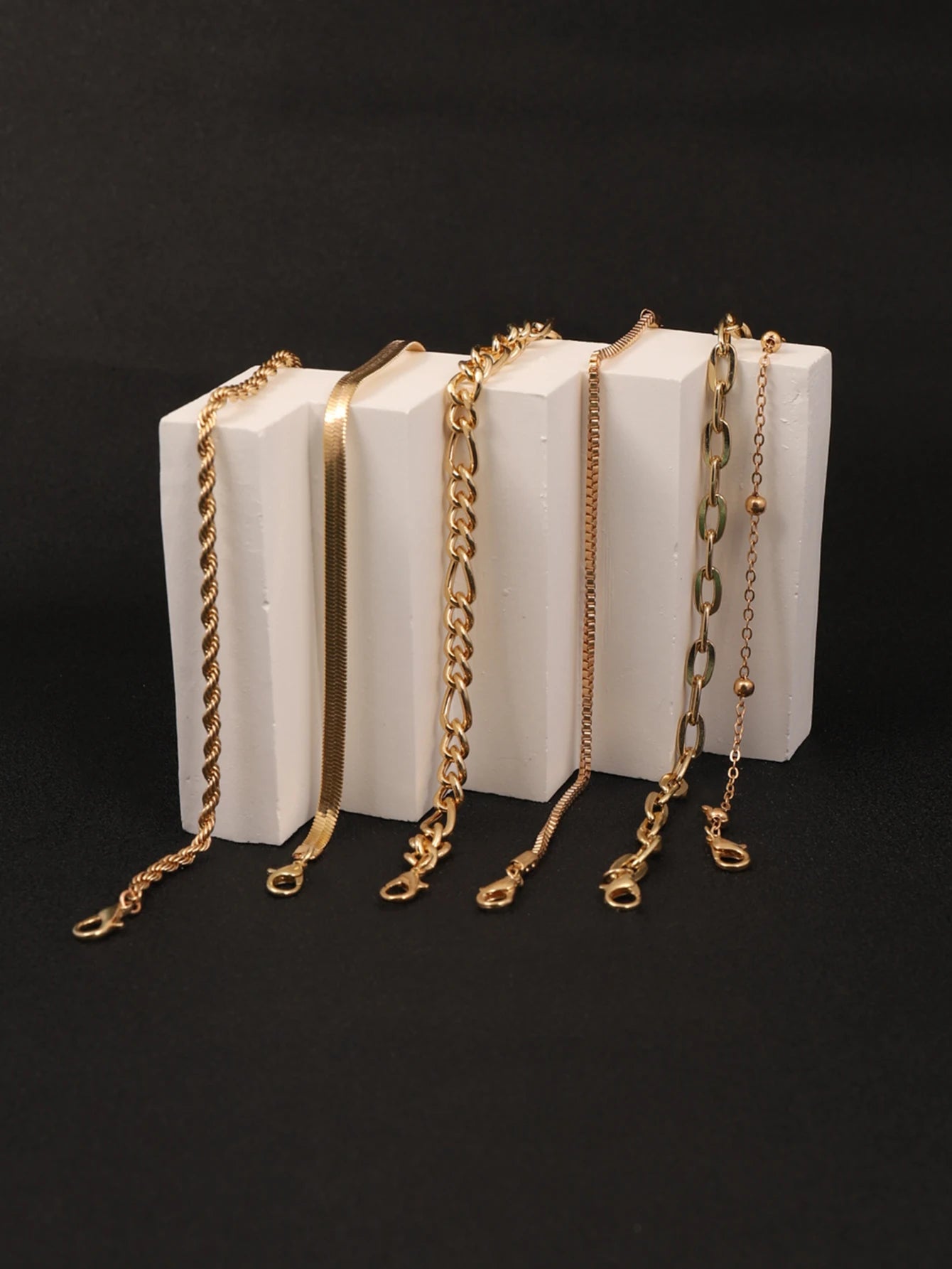 6tlg. Armbandset in Goldfarbe Boho Retro Dicke Twist-Cuban-Kettenarmbänder für Damen 2023 Trendiger Qualitätsschmuck Geschenke
