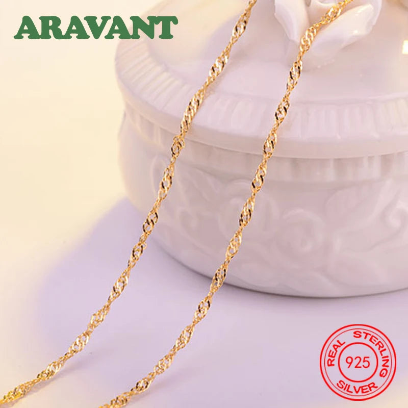 Aravant Collares de Plata 925 de 1.3mm Chapados en Oro 18K con Cadena de Onda de Agua para Mujer, Joyería de Moda