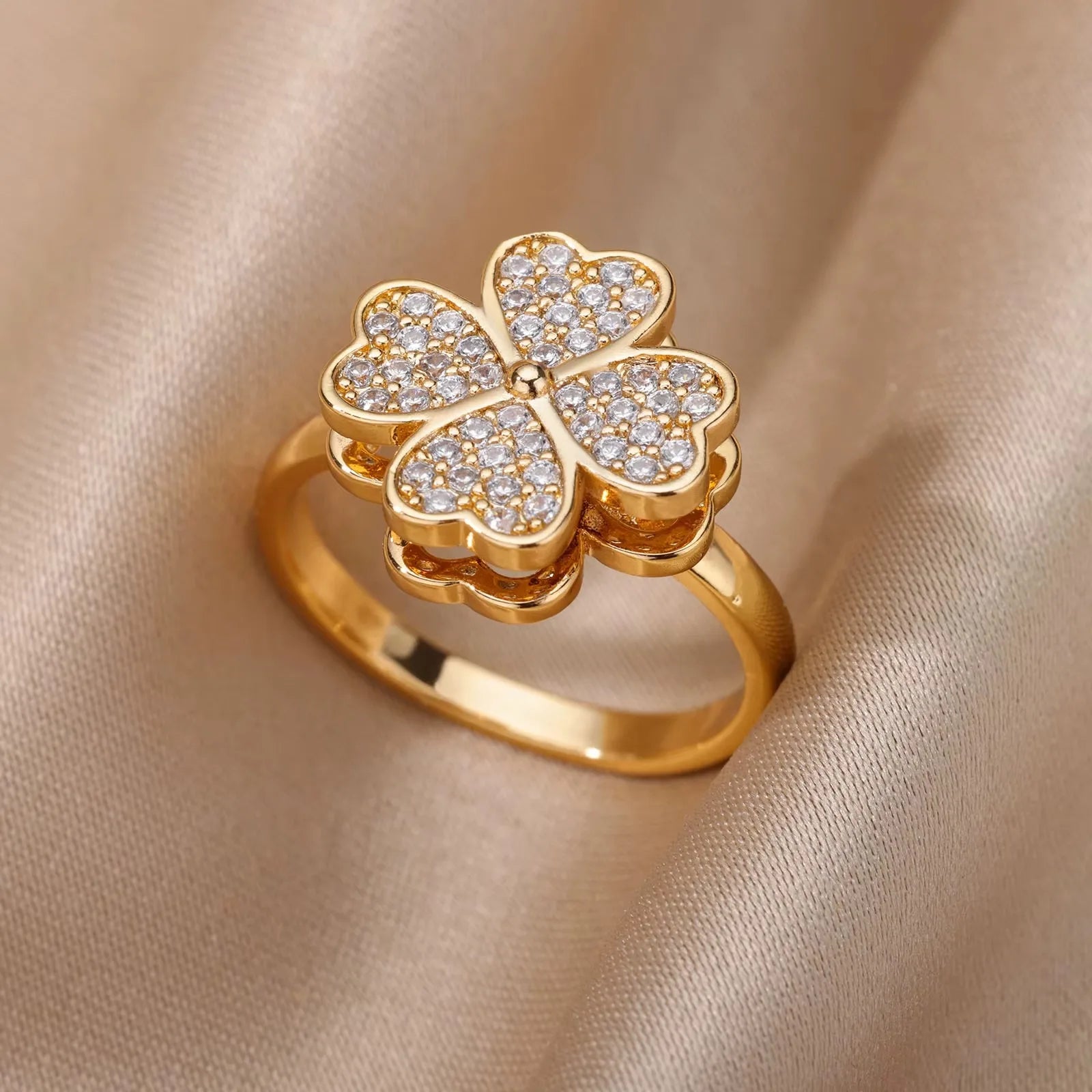 Elegante Zirkonia Blumen Schmetterling Ringe für Damen Goldfarben Edelstahl Blume Verstellbarer Ring Hochzeit Weihnachts Schmuck Geschenk