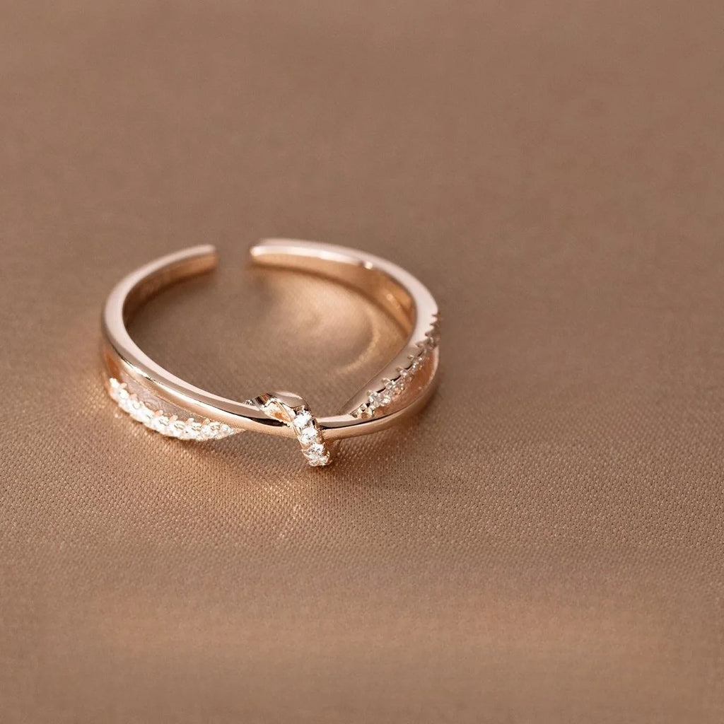 925 Sterling Silber Kreuz Verknotung Zirkon Ringe für Frauen Mädchen Hochzeit Luxus Schmuck Accessoires Schmuck Argent 925