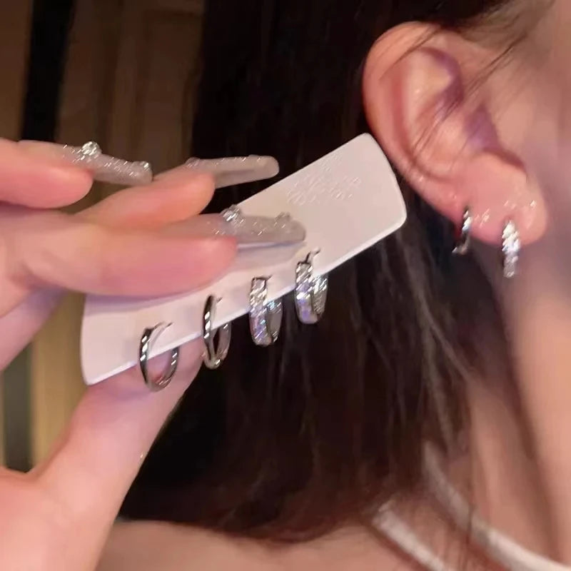 4tlg./Set Kristall Kleine Creolen für Damen Silberfarben Neue Y2K Coole Alltagskleidung Schmuck Mädchengeschenk