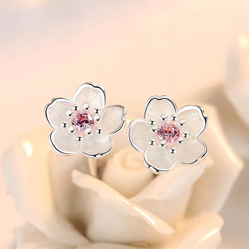 925er Sterlingsilber Rosa Lila Zirkon Blume Kleine Ohrstecker für Frauen Hochzeit Elegante Luxus Schmuck Accessoires Großhandel