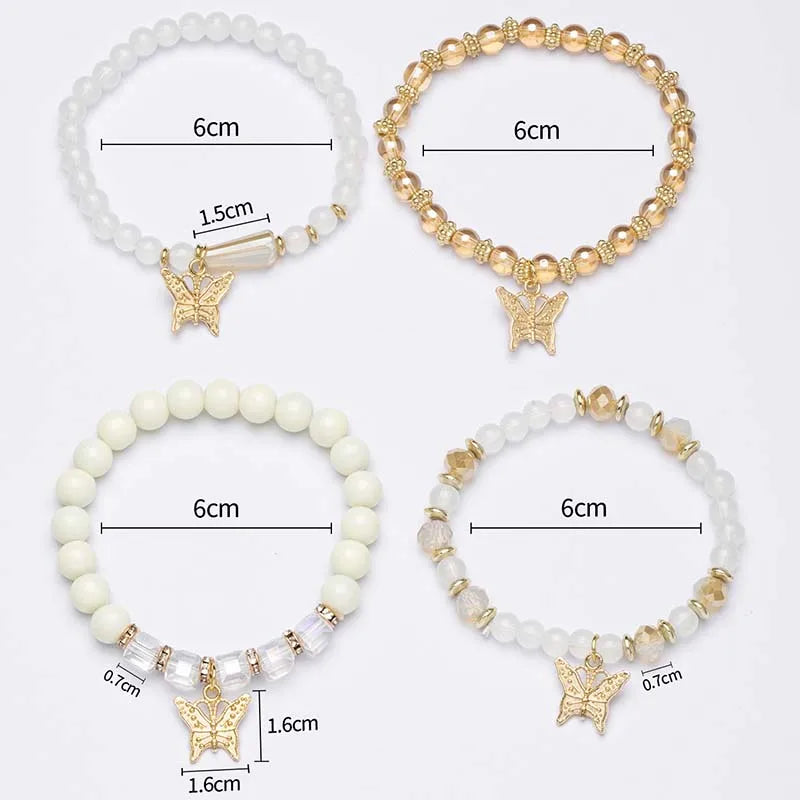 4 Stücke Trendige Schmetterling Perlenarmband Set für Frauen Rosa Acrylperlen Elastische Kette Armreif Weibliche Böhmische Party Schmuck Geschenk