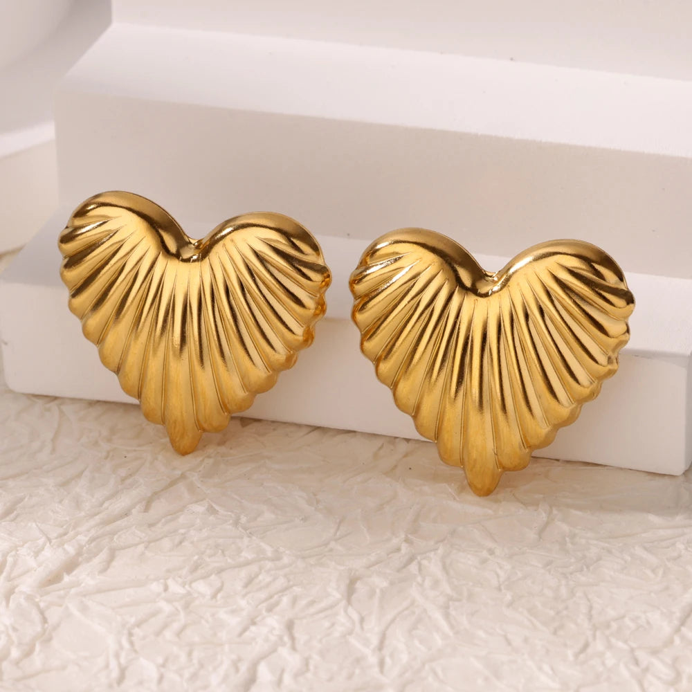 Pendientes de tachuelas gruesos a rayas de corazón para mujer, de acero inoxidable, color dorado, para boda, estéticos, nuevos accesorios de joyería para mejores amigas