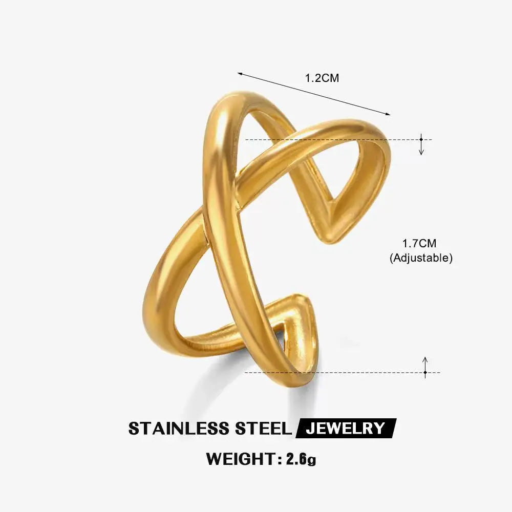 Großhandel High-End wasserdicht dreidimensionaler M-Buchstabe hohler Edelstahl Fingerring trendig für Damen personalisierbarer Schmuck