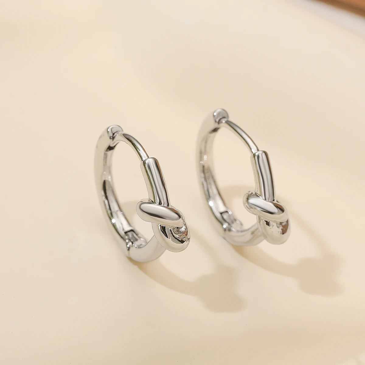 NEWBUY Einfaches Design Silber/Gold Farbe Knotenform Süße Creolen Für Frauen Minimalistischer Metallstil Schmuck Weiblich