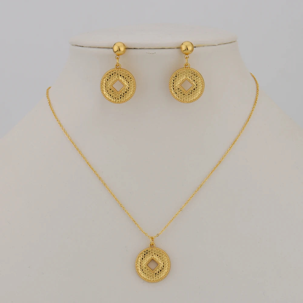 Dubai Gold Color Pendant Necklaces jewelry for Women Costume Necklace Earrings Sets Nigerian Wedding Party Gifts