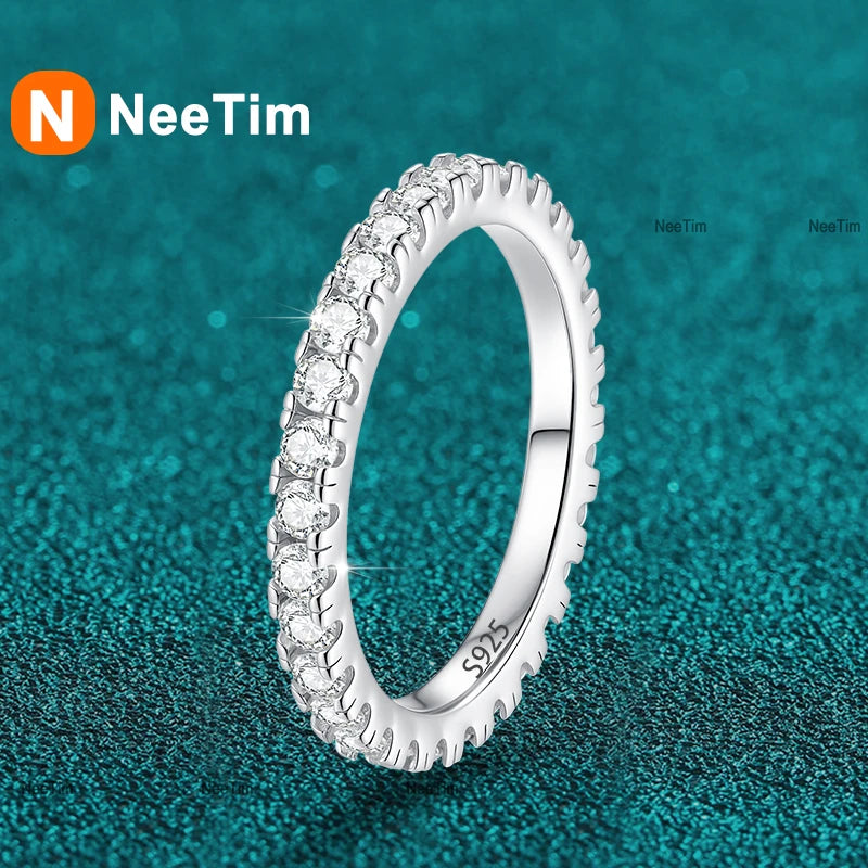 NeeTim D Color 2mm Voll-Moissanit-Diamantring für Damen Sterlingsilber 925 vergoldet Hochzeits-Brautring Schmuck