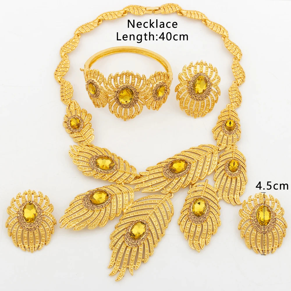 Italien Goldfarben Schmuckset Dubai Damen Engelsflügel Zirkon Halskette Ohrringe Überdimensioniertes Design Anhänger Großer Schmuck Armreif