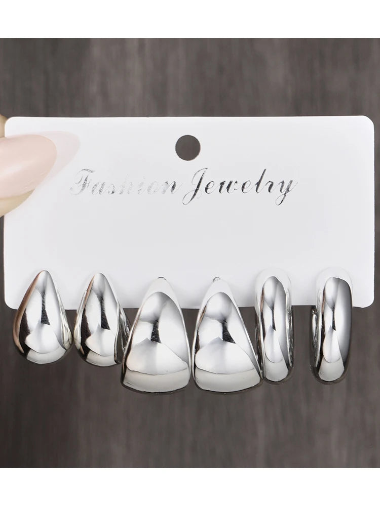 12-teiliges Set klassische Mode Twist C-Form Tropfen-Design Damen goldfarbene Ohrringe für Alltag, Arbeit und Party-Outfits 2024