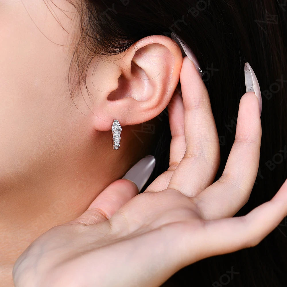 MINTYBOX Pendientes de tuerca Snake Moissanite para mujer Pendientes de diamantes de plata de ley S925 Joyería fina de lujo para compromiso y boda