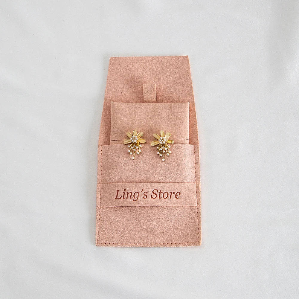 20/50/100 Stück personalisiertes Logo Schmuck Mikrofaserstreifen 8x8cm Taschenkarten für Ohrringe Ohrstecker Halskette Anhänger