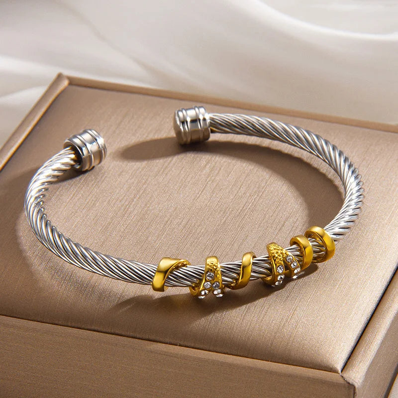 1x Edelstahl vergoldet Armreif Trendiger Retro Hip-Hop Stil Armband Fried Dough Twists Stahldrahtseil Farbfester Armreif