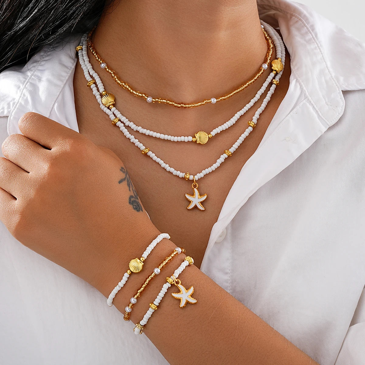 6 Teile/Set Reisperlen Muschel Seestern Anhänger Halskette Armbänder Bohemian Elegantes Gold Weiß Farbe Schmuck Set Urlaub Zubehör