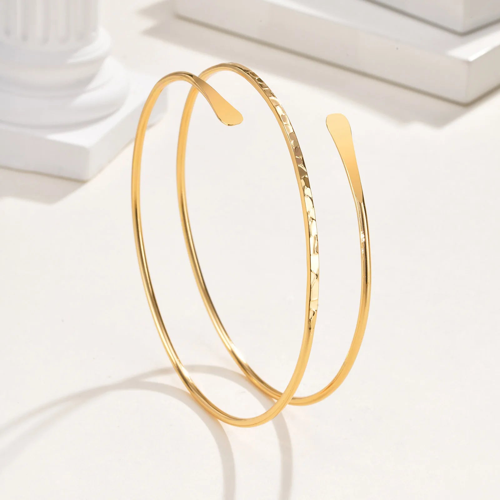 Oberarmmanschette Armreif für Damen, minimalistisch vergoldet, Armband, Statement, Party, Armschmuck