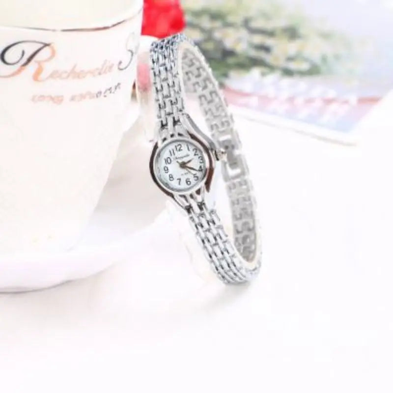 Golden Armbanduhr für Frauen Kleines Zifferblatt Luxus Damenuhr Stahl Elegant Quarz Damen-Uhr Mode Geschenk reloj mujer