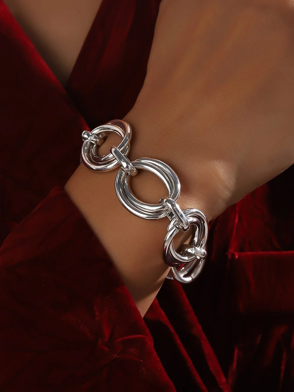 Armbänder aus rostfreiem Stahl mit ovalen Gliedern für Damen und Mädchen, filigrane, einfache, minimalistische Metall-Glieder-Armbänder