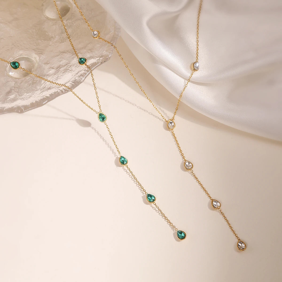 NEWBUY Fashion Gold Color Stainless Steel Choker Necklaces For Women Delicate White/Green/Red CZ Zircon Inlay Jewelry