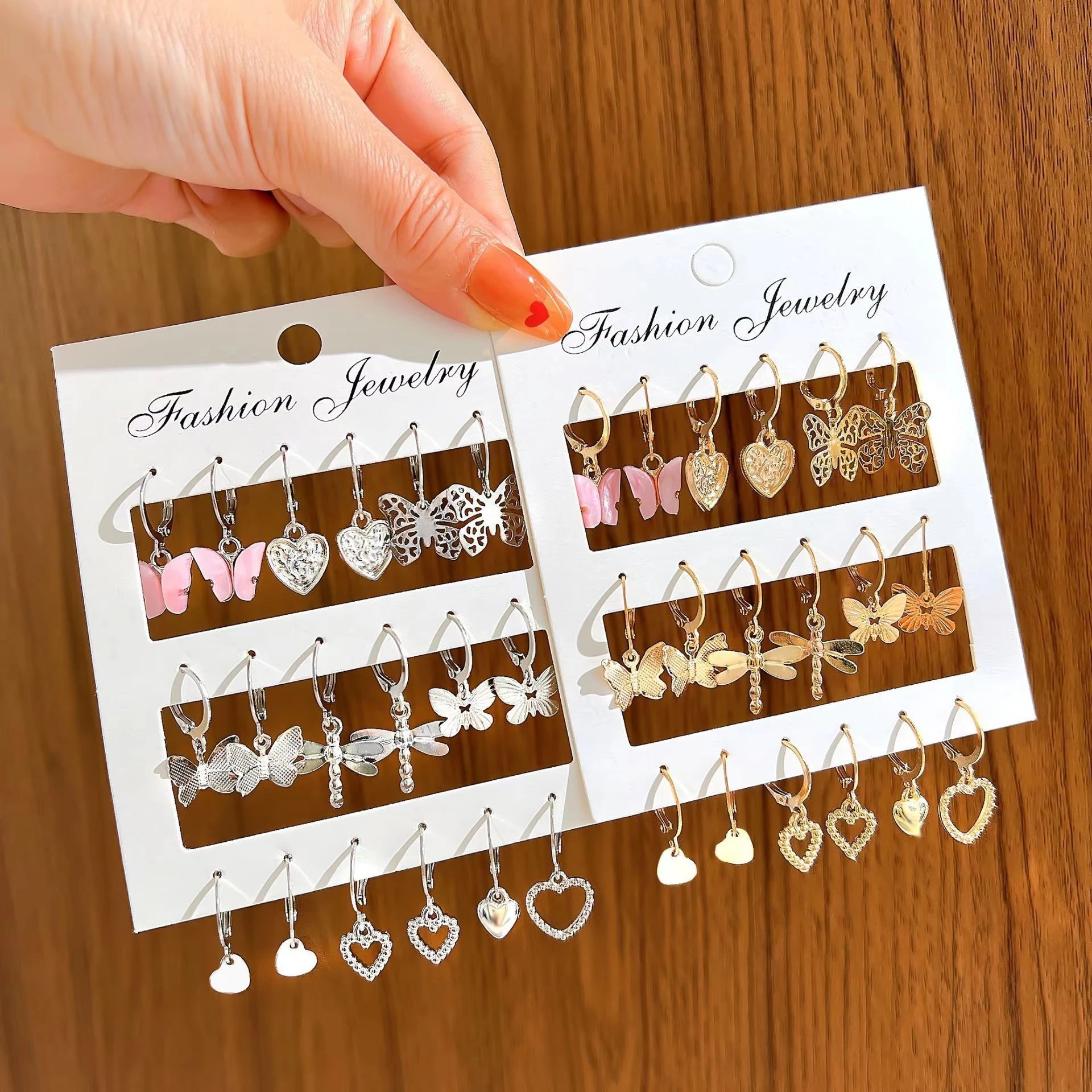 9 Paar/Set exquisite Schmetterling-Herz-Libellen-Design-Ohrhänger – einfacher Urlaubsstil, zarte Feiertagsohrringe