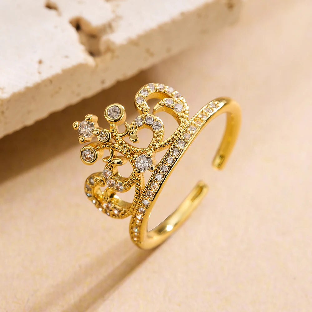 NEWBUY 2025 Trendige goldfarbene Kronen-Anhänger-Fingerringe, offenes Design, verstellbar, glänzende Zirkonia-Hochzeits-Schmuck für Damen