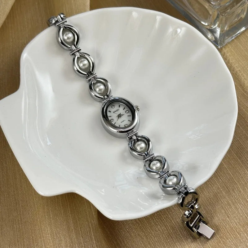 Luxuriöse Perlenarmbanduhr Mode Damenuhr Quarzuhren Marke Ovales Zifferblatt Kleideruhren Dropshipping Relojes Para Mujer
