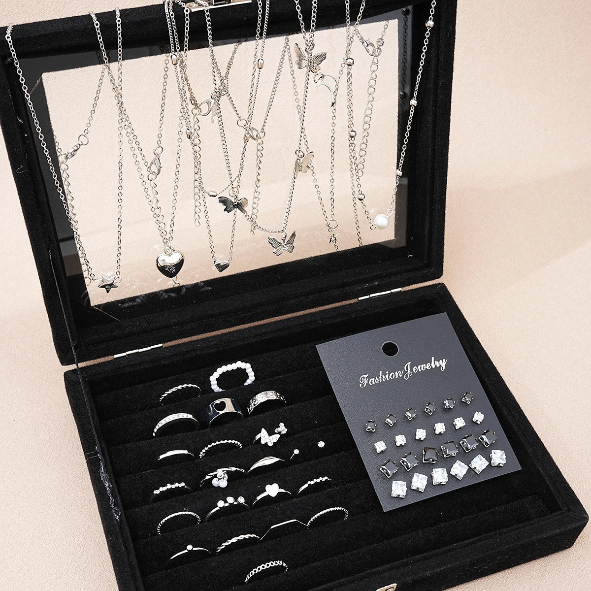 51-teiliges Set, silbern, schickes Schmuckset für Damen, modische Schmetterlings-, Herz- und Perlenketten, Ohrringe, Ringe, passend zu alltäglichen Outfits