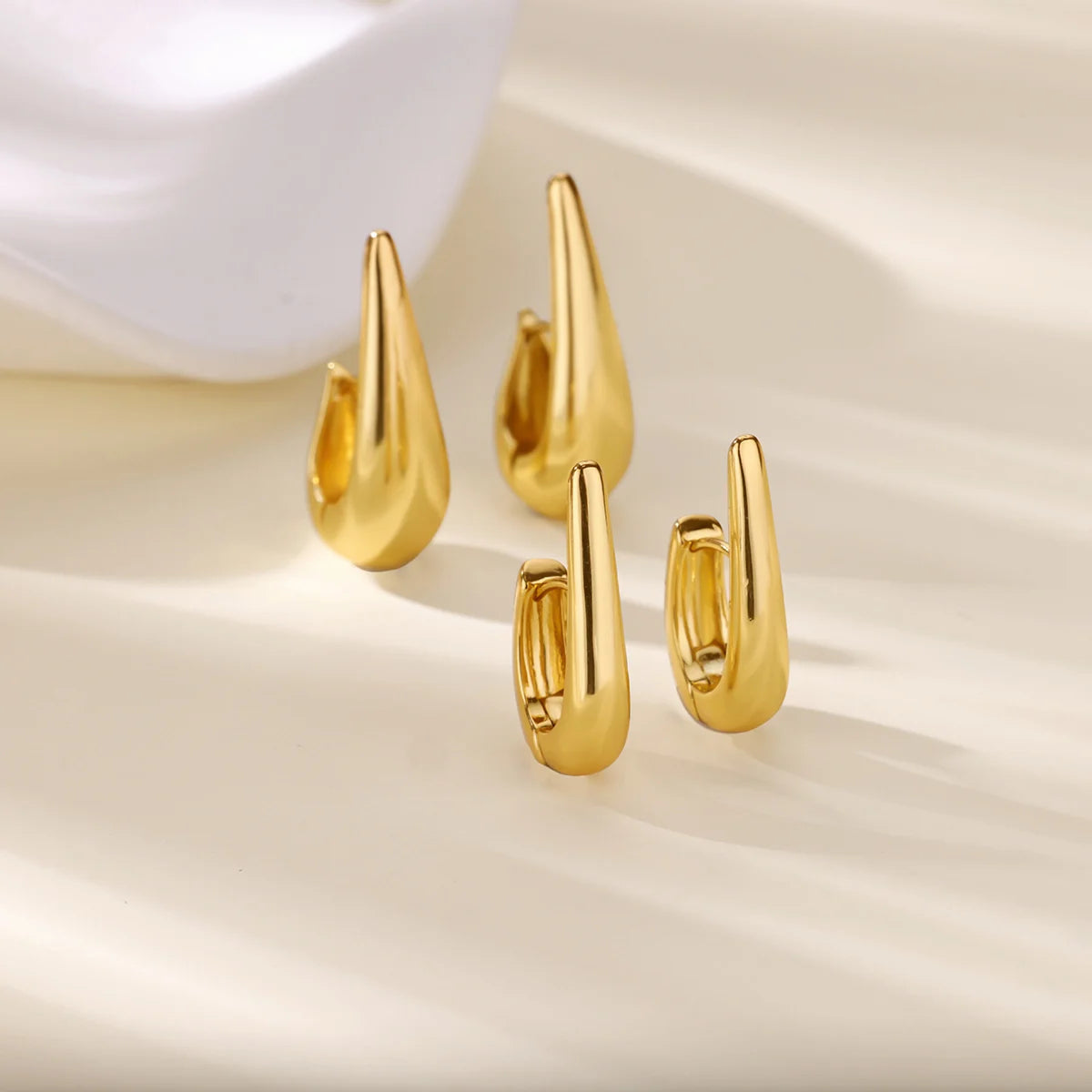 Elegante quadratische Ohrringe für Damen und Mädchen, Creolen aus Edelstahl, luxuriöser Schmuck für Hochzeit und Verlobung, ästhetisch, Aretes