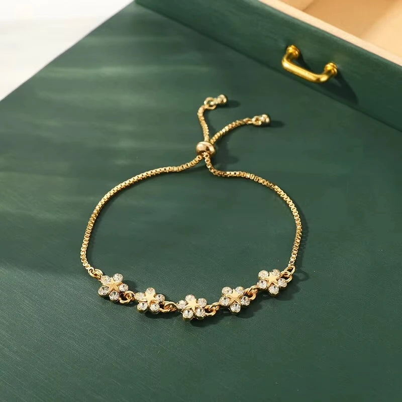 Mode 316L Edelstahl Herz-Armband für Frauen Kleine vergoldete Schlüsselbeinkette Mädchen Hochzeit Party Charm Schmuck Geschenk