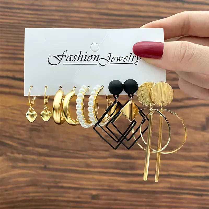 Modische geometrische Creolen Set für Damen Vintage Böhmische Perle Goldfarbe Runde Ohrringe Punk Alltagsschmuck Geschenke 2025