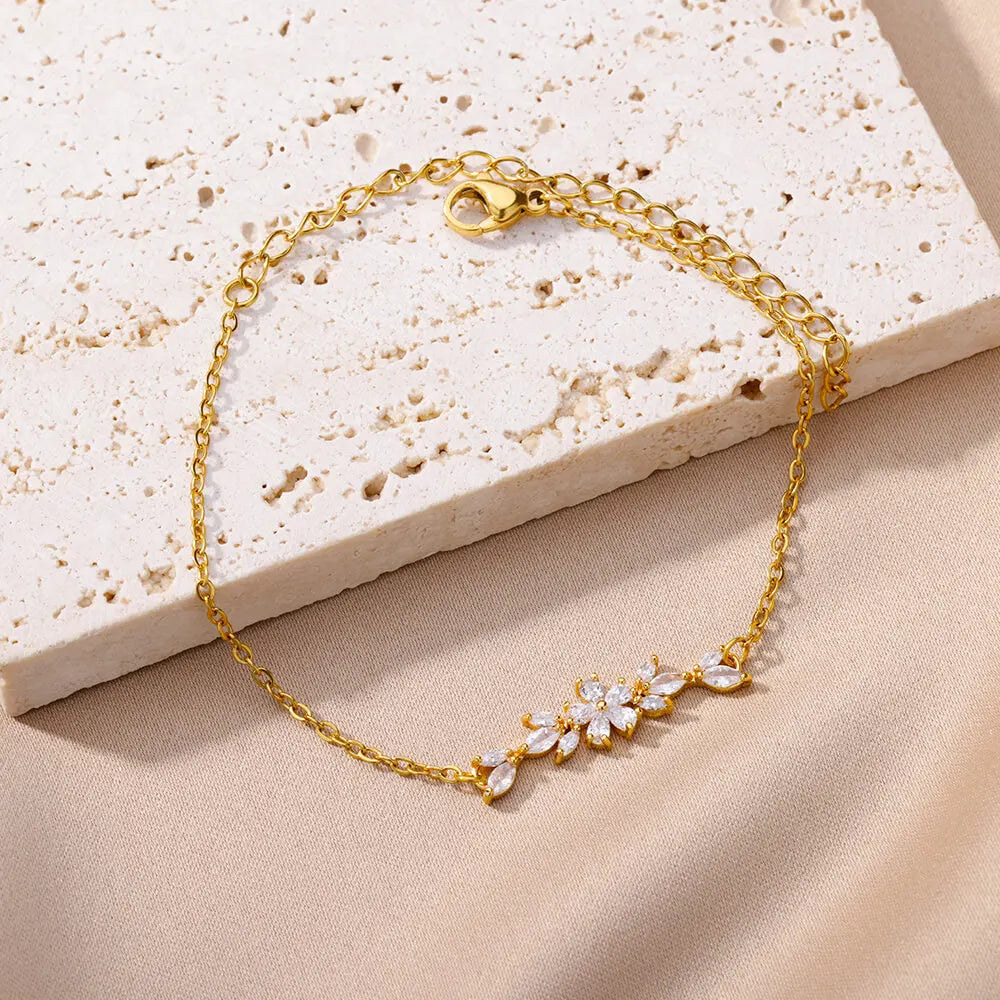 Elegantes Zirkon-Blumenarmband für Damen, Mädchen, Charm, goldfarben, Edelstahl, Pflanzenarmbänder, Luxus-Designer-Schmuckgeschenke