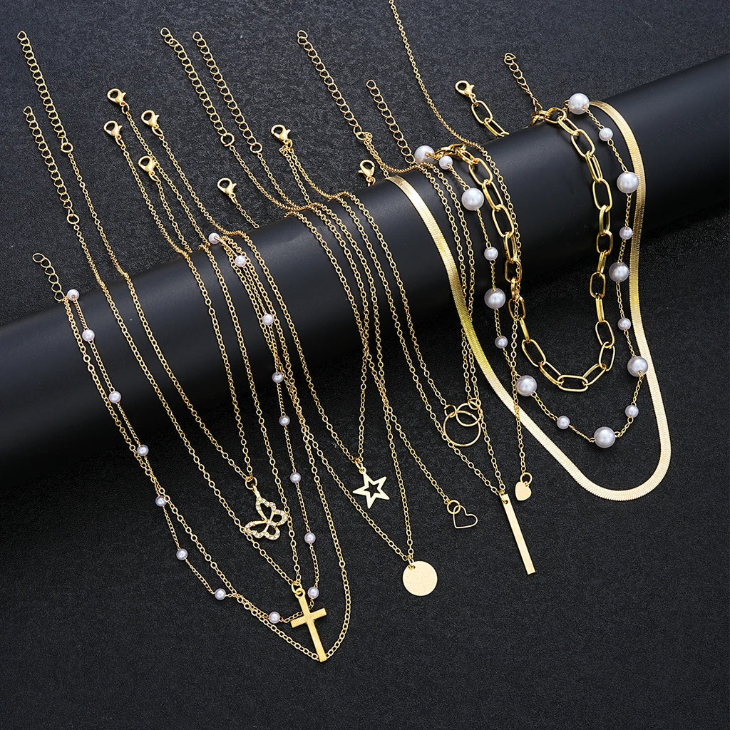 Juego de 11 gargantillas de perlas simples para mujer, collares de moda en capas con dijes de estrella, cruz, corazón, regalo de joyería