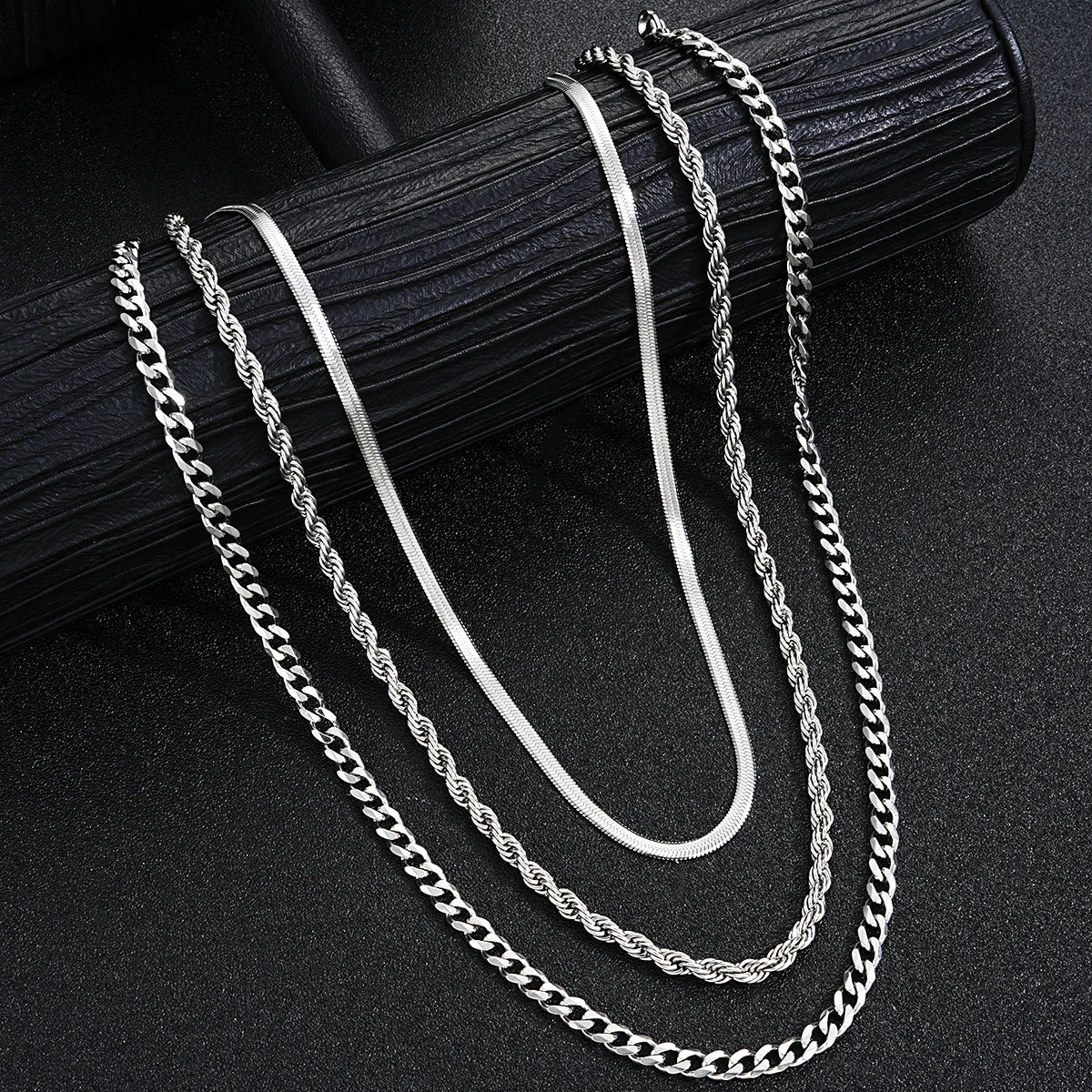 2024 Neue schlichte Edelstahl-Schmucksets in Silber für Herren Unisex Punk Vintage Glatter Ring Halskette Armband Set Geschenke