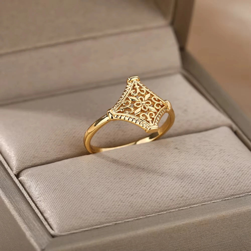 Vintage hohle Blumenringe für Frauen Männer Edelstahl Goldfarbe Ring Ästhetische Hochzeit Paarringe Boho Schmuckgeschenk