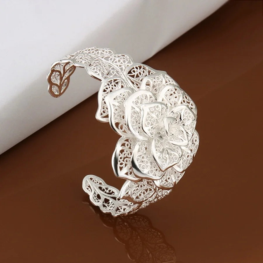 925er Sterlingsilber Armreif Heißer Verlobungsschmuck Exquisiter Retro-Charme Hohl Große Damen Blüten Öffnungsarmband
