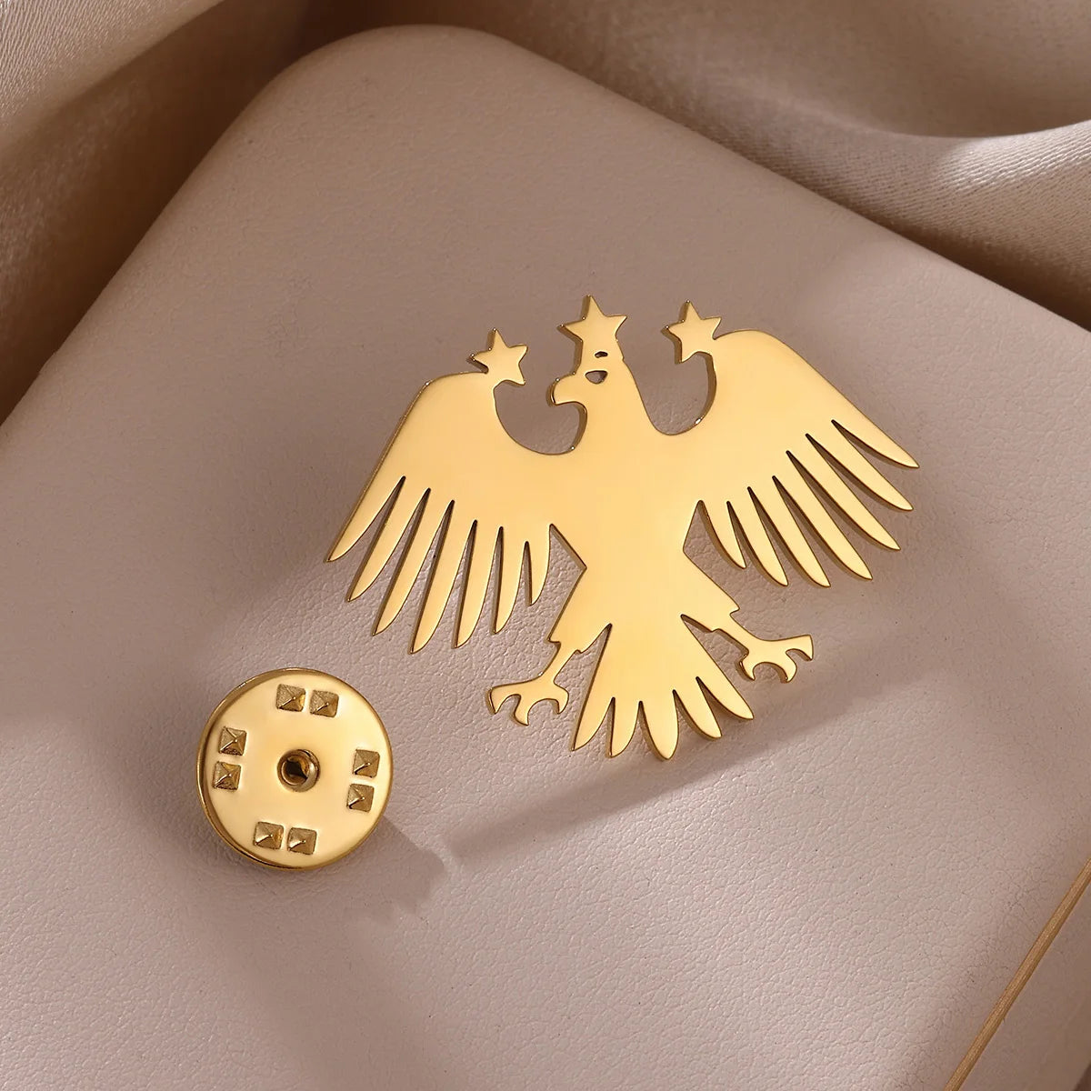 Gold Color Punk Eagle Brooch For Women Men Fashion Geometric Animals Emblem Charm Stainless Steel Jewelry Birthday Father Gift