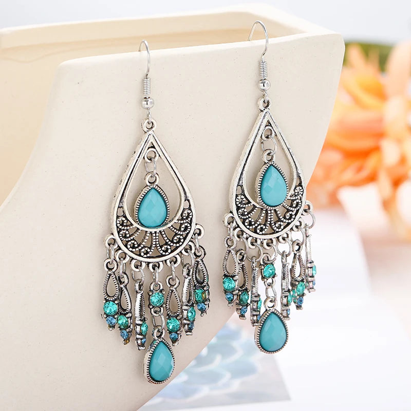 Elegante personalisierte geschnitzte Libellen-Ohrringe, sieben farbige Edelsteine, Haken-Ohrhänger, Hochzeits-Verlobungs-Ohrringe für Frauen