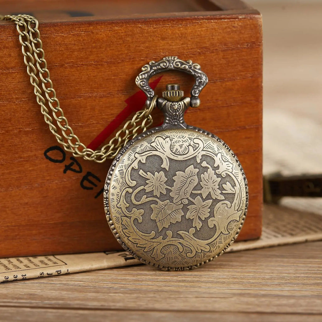 Vintage Klassische Quarz Taschenuhr Exquisite geschnitzte römische Ziffern Kettenanhänger Herren Damen Taschenuhren reloj de bolsillo