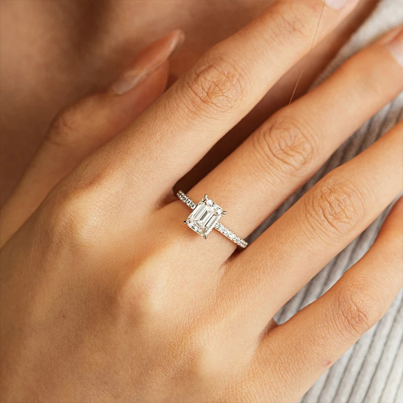 NeeTim 1ct 2ct 3ct Moissanitringe mit Smaragdschliff für Damen 925er Sterlingsilber Labordiamant Verlobungsring Edelsteinband