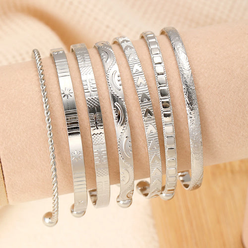 7tlg./Set Vintage Elegantes Rauten-Herz-Twist-Design Armreif Goldfarbene Glatte Armbänder Set für Damen Charm Schmuck Geschenk