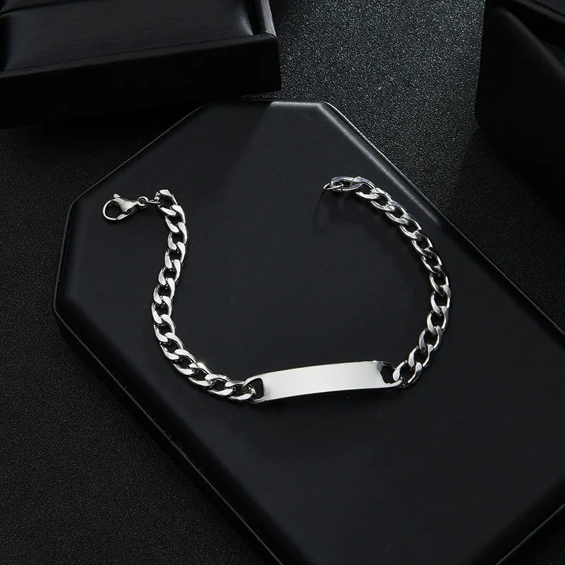 Nextvance Benutzerdefinierte Namensarmbänder Gravur Datum Buchstaben für Herren Edelstahl Personalisiertes dickes Kettenarmband Schmuckgeschenk