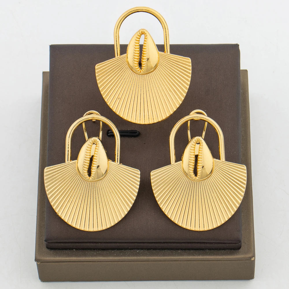 Wunderschöne Ohrringe mit Ring-Set für afrikanische Bräute, 18 Karat Goldfarbe, Clip-Ohrringe und Fingerring, elegante Dubai-Schmuck-Accessoires