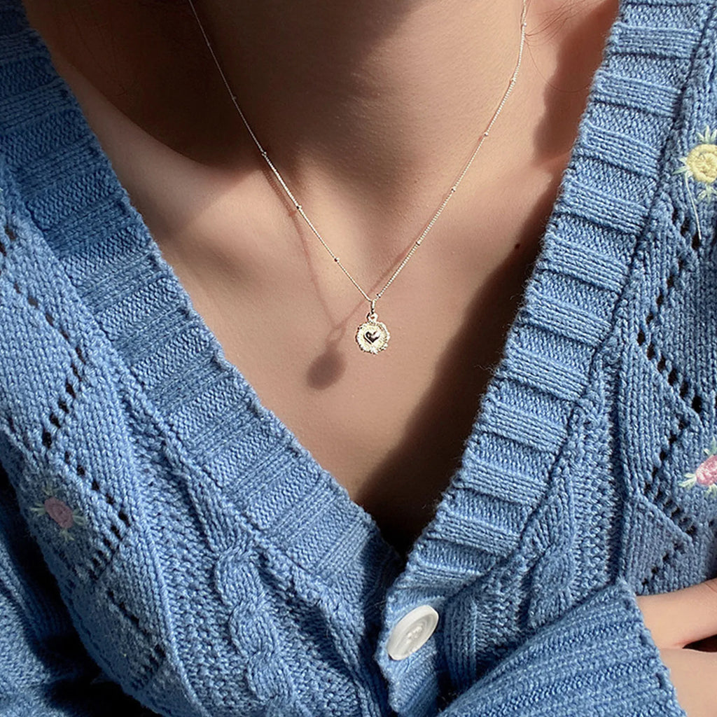 Collar de mujer con colgante de corazón texturizado en plata de ley 925, diseño estereoscópico, joya de doble cara, regalo al por mayor