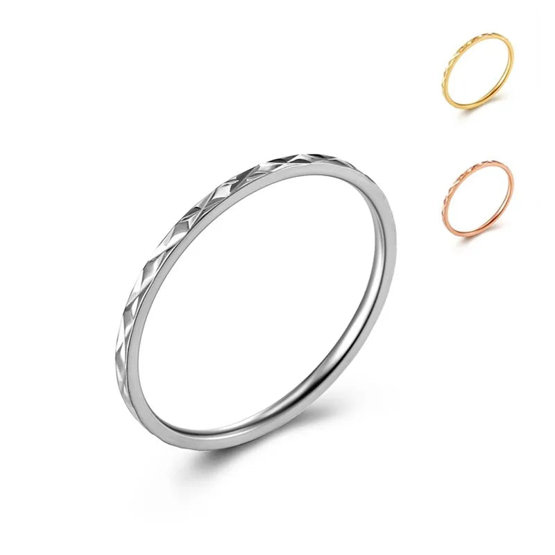 1mm Dünner stapelbarer Ring aus Edelstahl, facettierter Fingerknöchel-Midirring für Damen und Mädchen, Größe 3-10