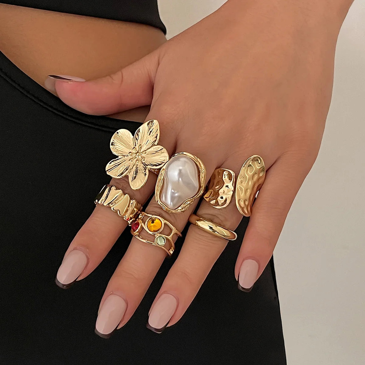 6tlg/Set Vintage Metall Blumen Ring Set für Damen Punk Elegant Barock Imitationsperlen Knöchelringe Alltag Party Urlaubsgeschenke