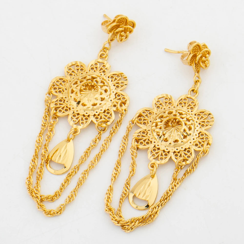 Afrikanischer 18K Goldfarbener Schmuckset für Damen Blumenmuster Halskette und Ohrringe 2-teiliges Set für Hochzeiten Party Schmuck Dubai Geschenk