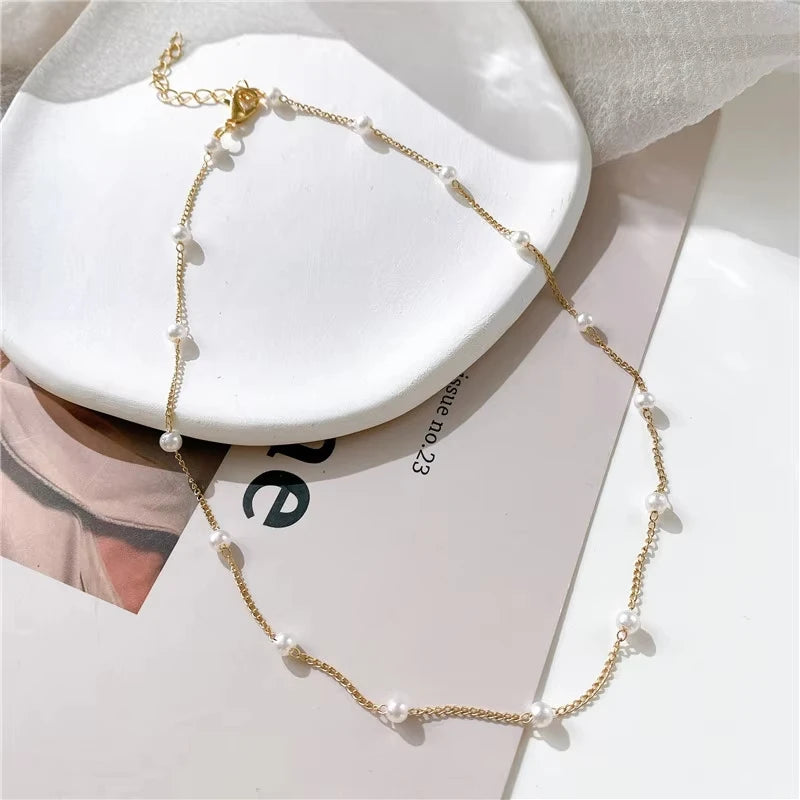 Neue glänzende Schmetterlingskette Damen Exquisite Doppelschicht Schlüsselbeinkette Halskette Schmuck für Damen Geschenk