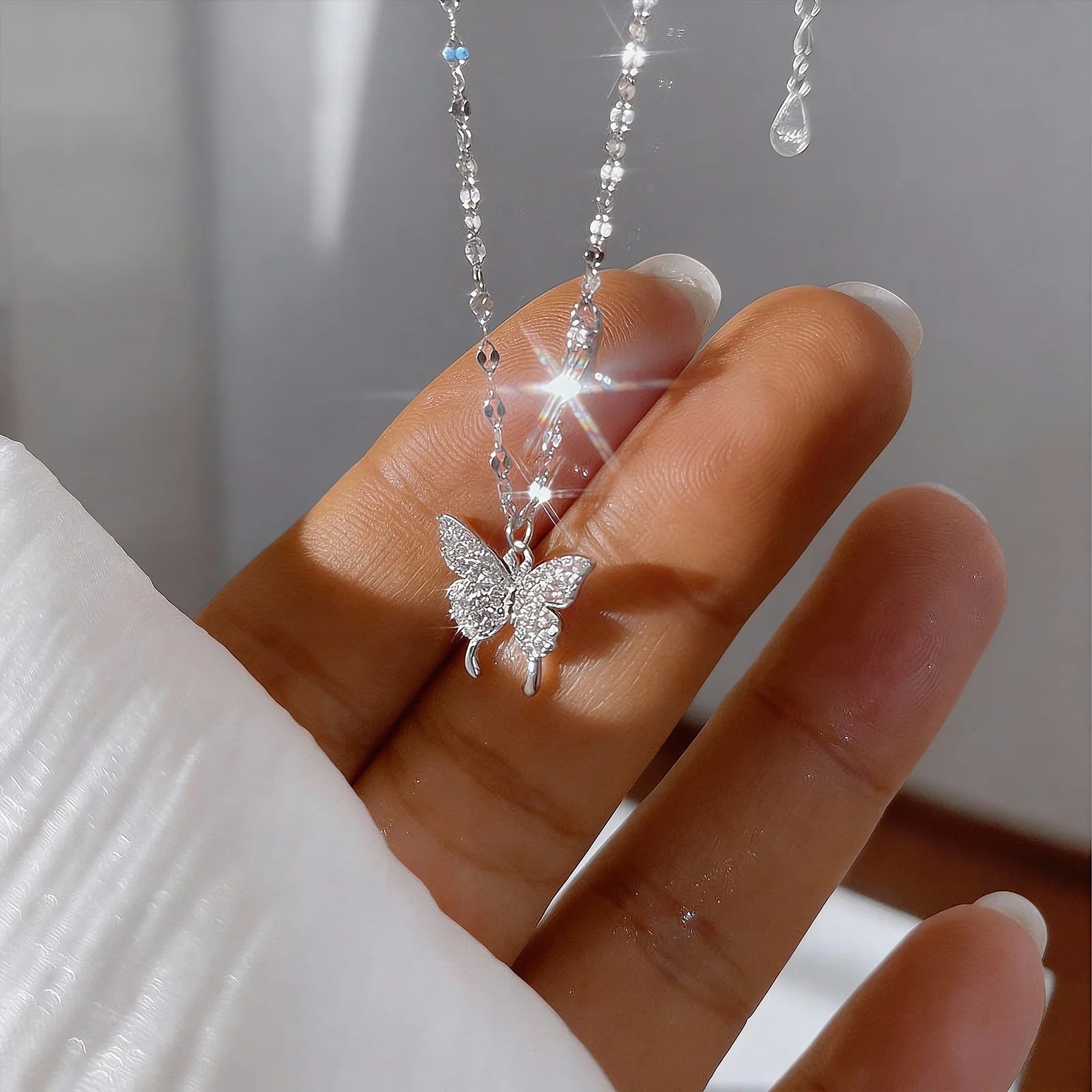 Collar de mariposa de plata 925 para mujer en verano, de nicho, versátil, exquisito, lujoso, de alta gama, cadena para clavícula